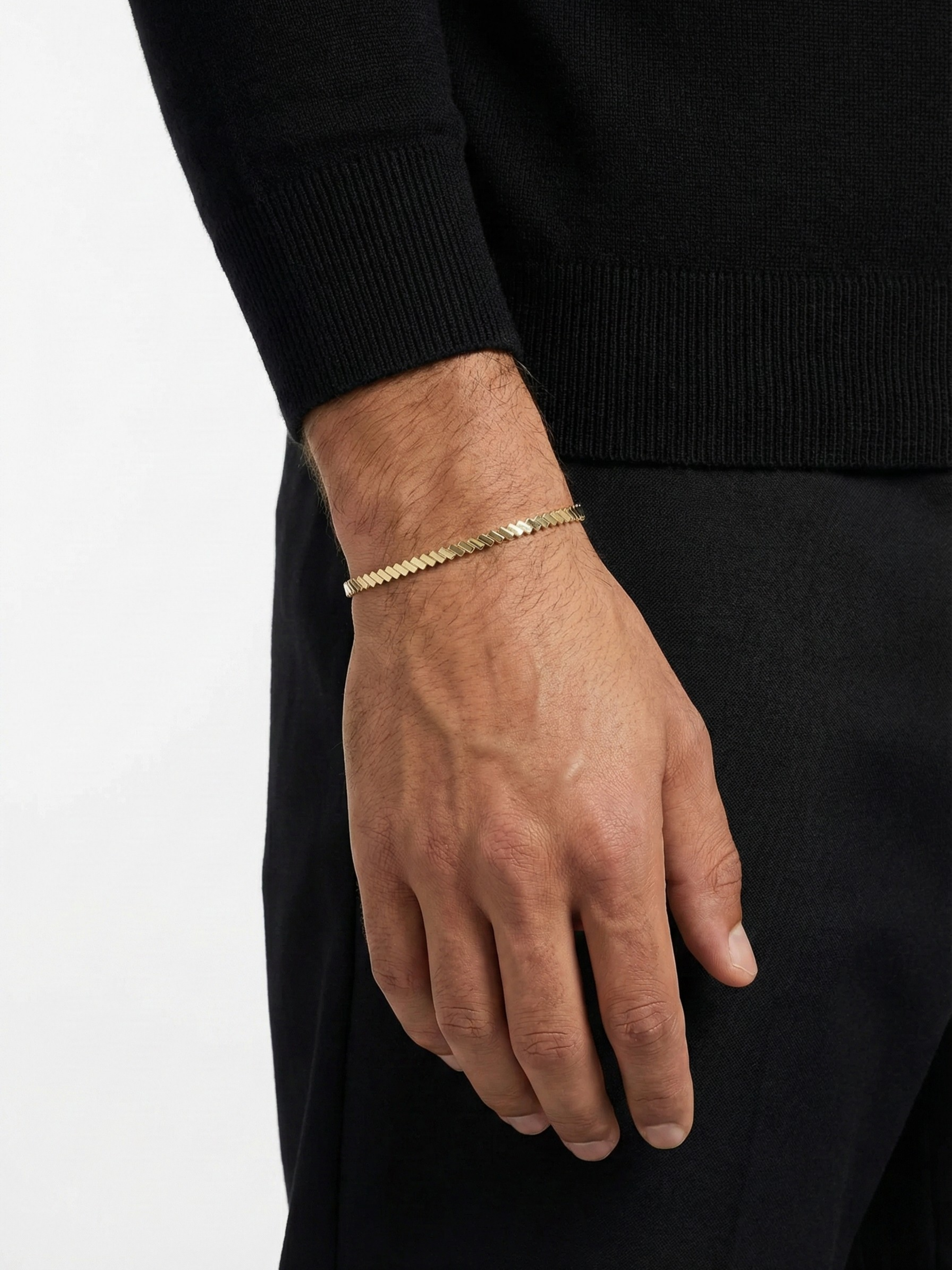 Gold Plated Tiger Charm Serial Bracelet