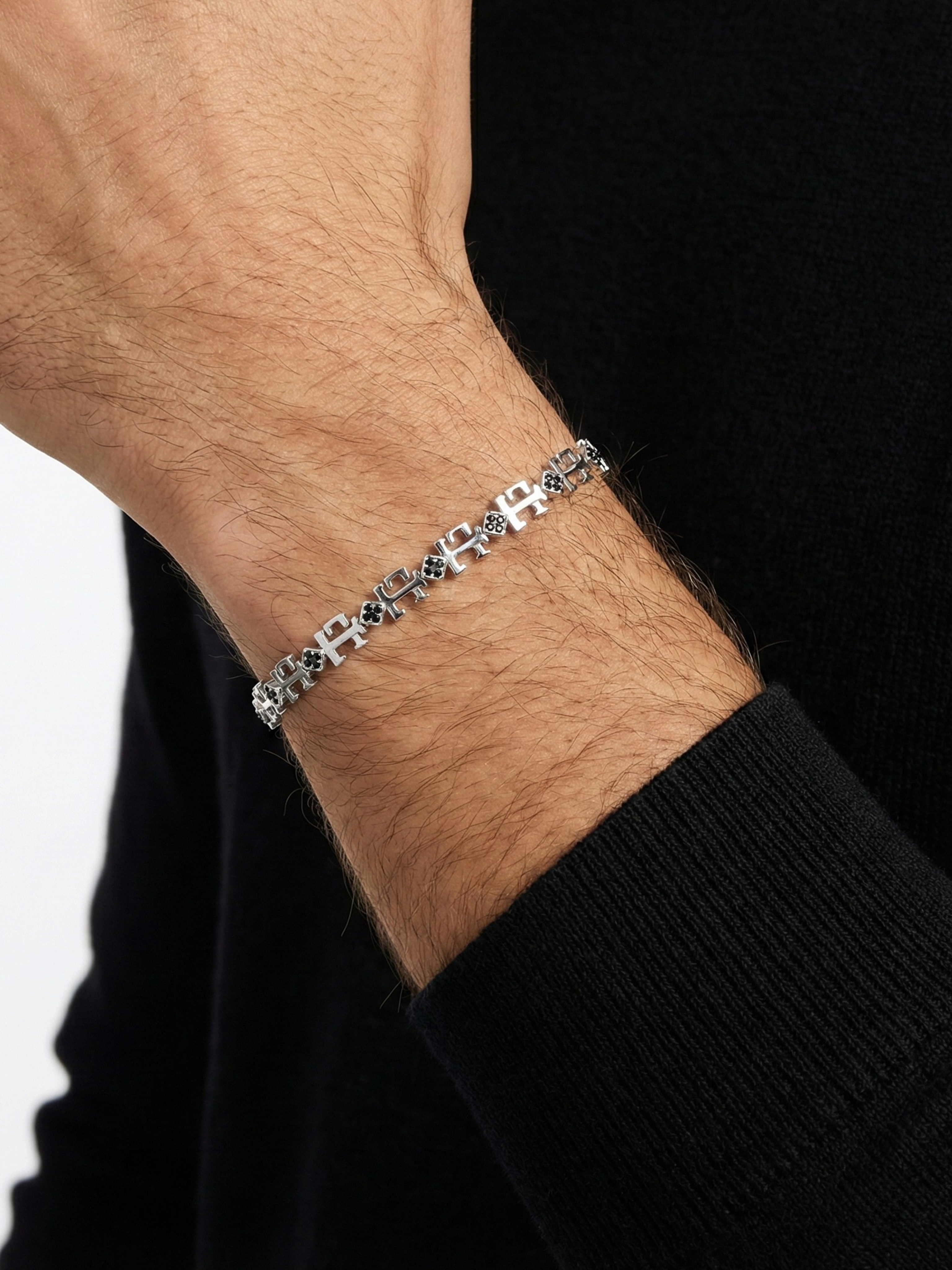 Gümüş Kaplan Charm Siyah LT Signature Bileklik